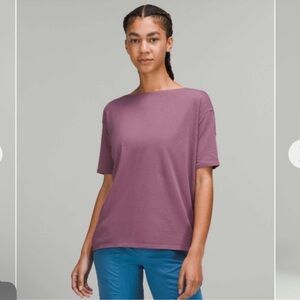 Lululemon Back in Action Short Sleeve T-Shirt